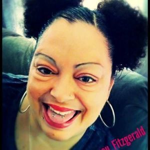 Meet your Posher, Charlesandra